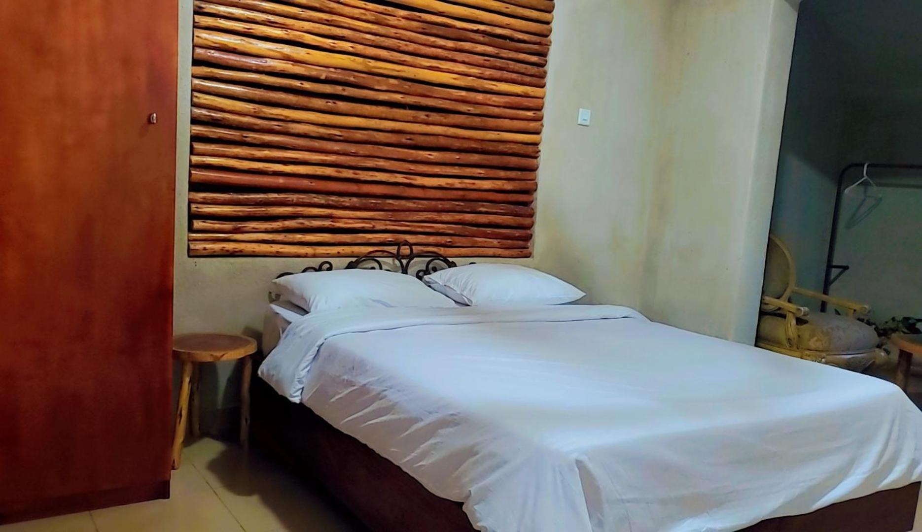 Mia Safari Lodge And Restaurant Entebbe Kültér fotó